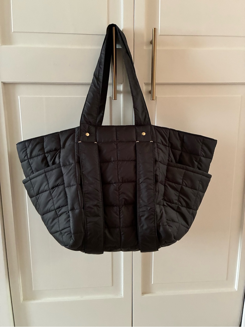 Black Quilted Tote Bag - Lightweight Everyday Carry